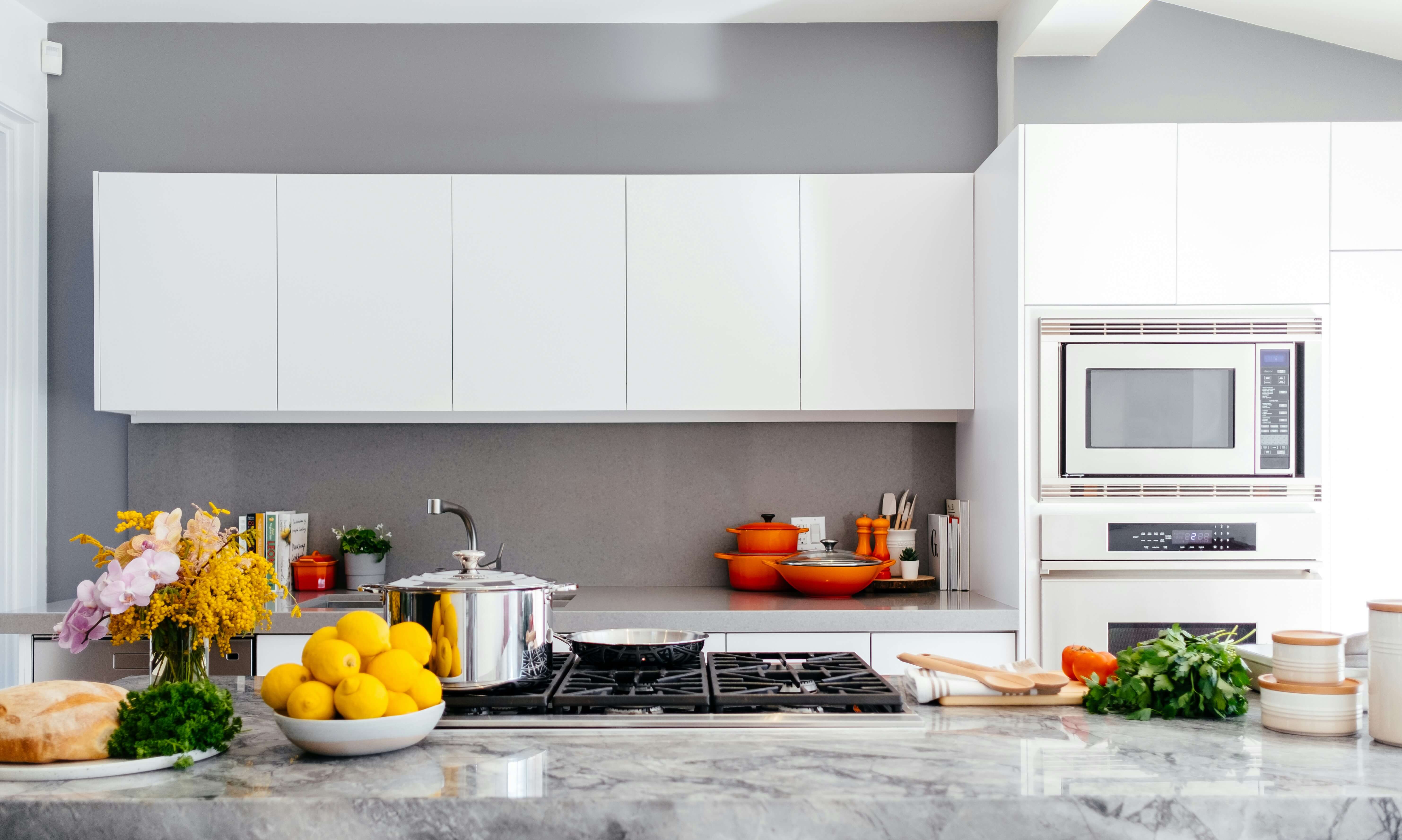 Kitchen transformation by Wrapdan